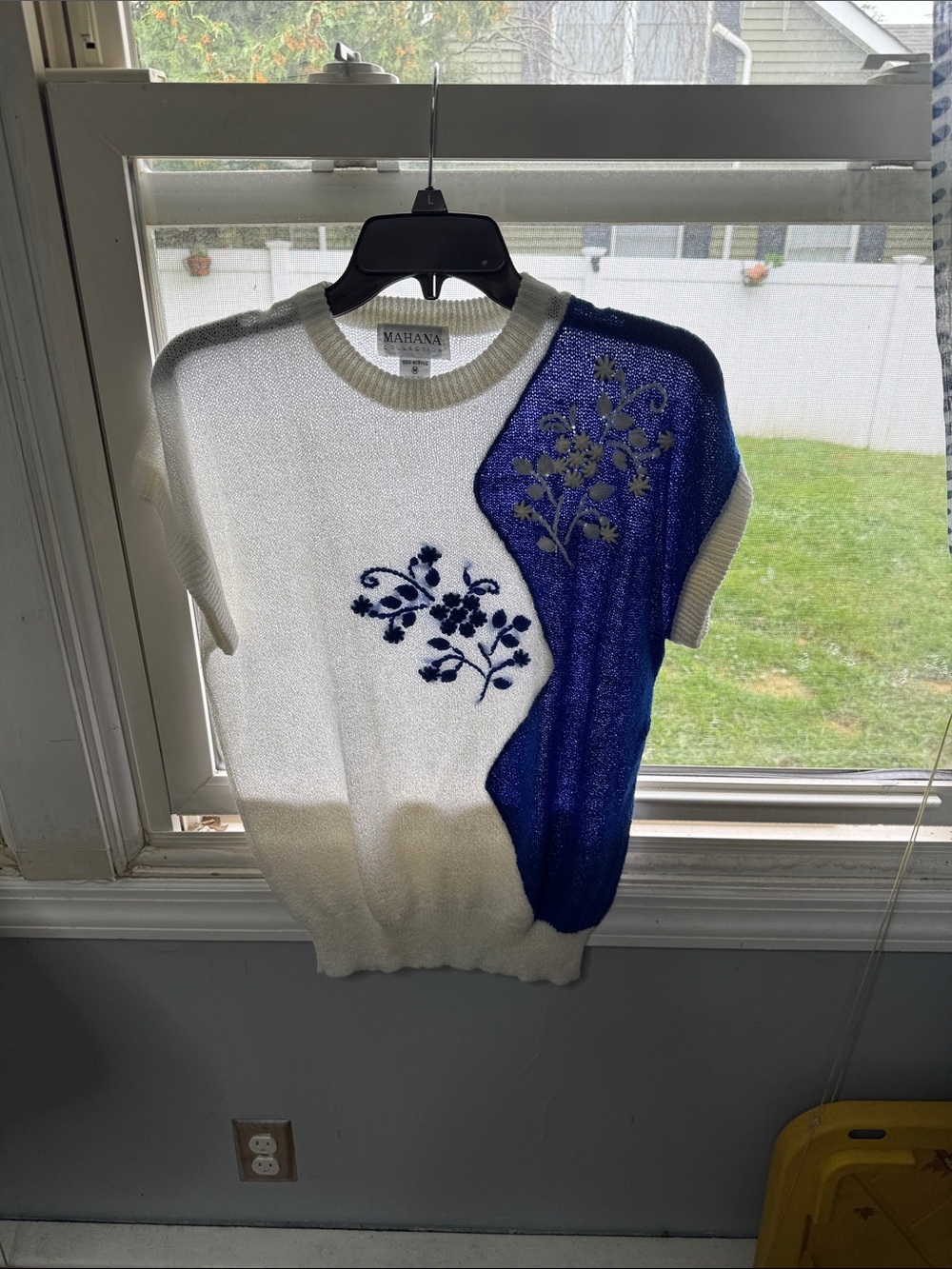 White and Blue Floral Short-Sleeve Crewneck Sweater